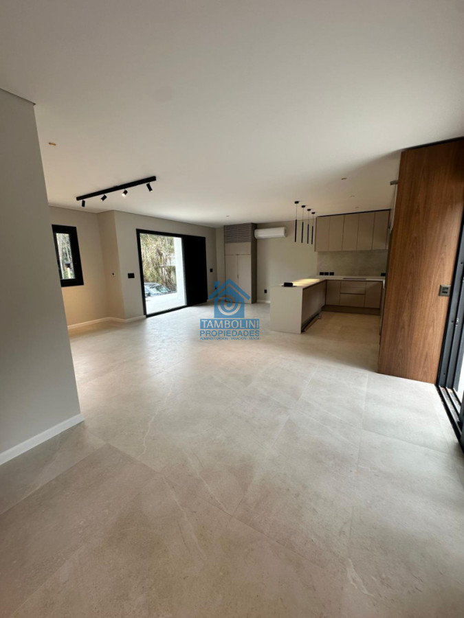 Estrena Moderna Casa Concepto Abierto Punta Ballena - GoPunta - Portal Inmobiliario de Punta del Este - Maldonado