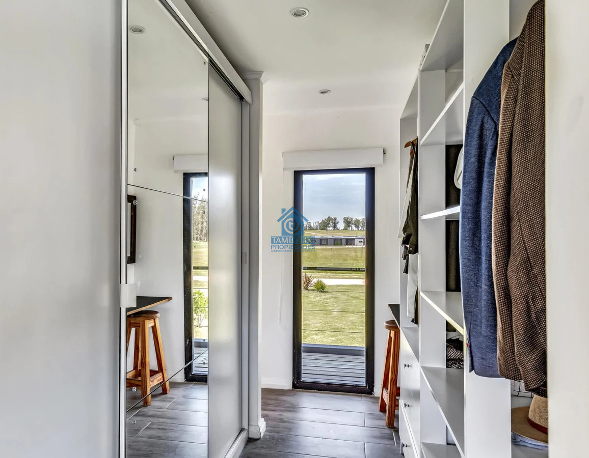 Casa ID.596 - Venta Casa Barrio Privado El Quijote 