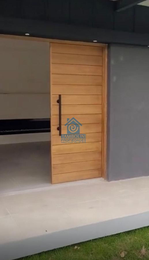 Casa ID.255 - Moderna Casa a Estrenar Punta del Este 4 dormitorios 