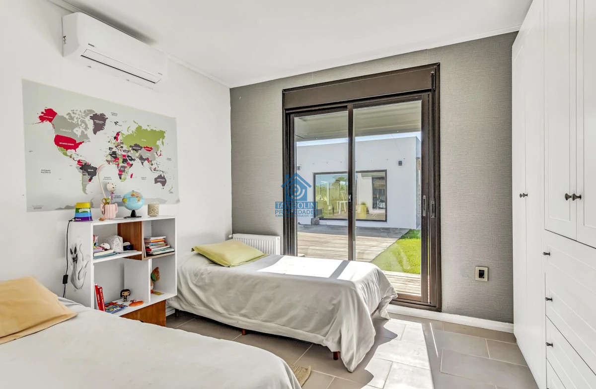 Casa ID.596 - Venta Casa Barrio Privado El Quijote 