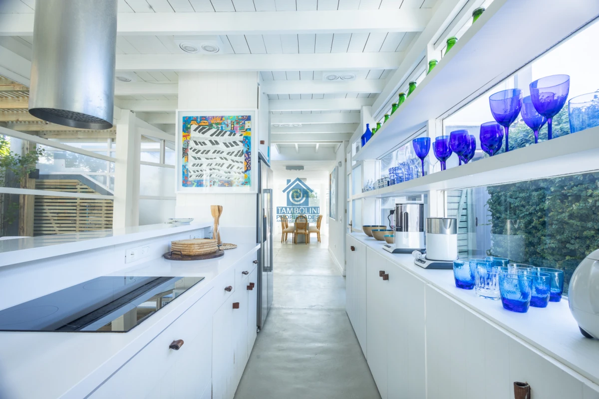 Casa ID.1035 - Alquiler Anual Fabulosa Casa en La Barra 