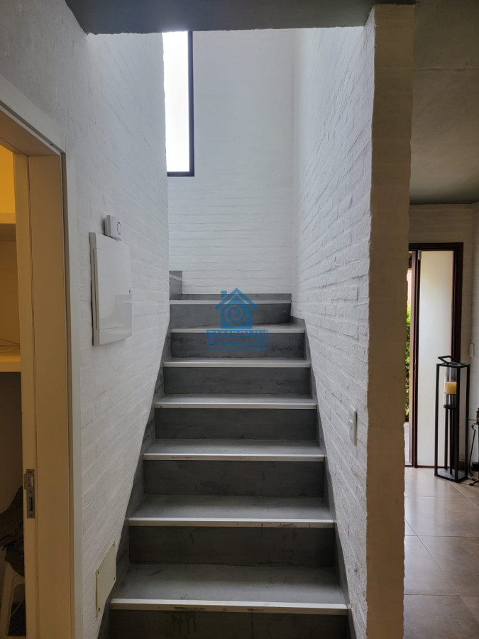 Casa ID.45 - Venta Hermoso Dúplex Barrio Privado