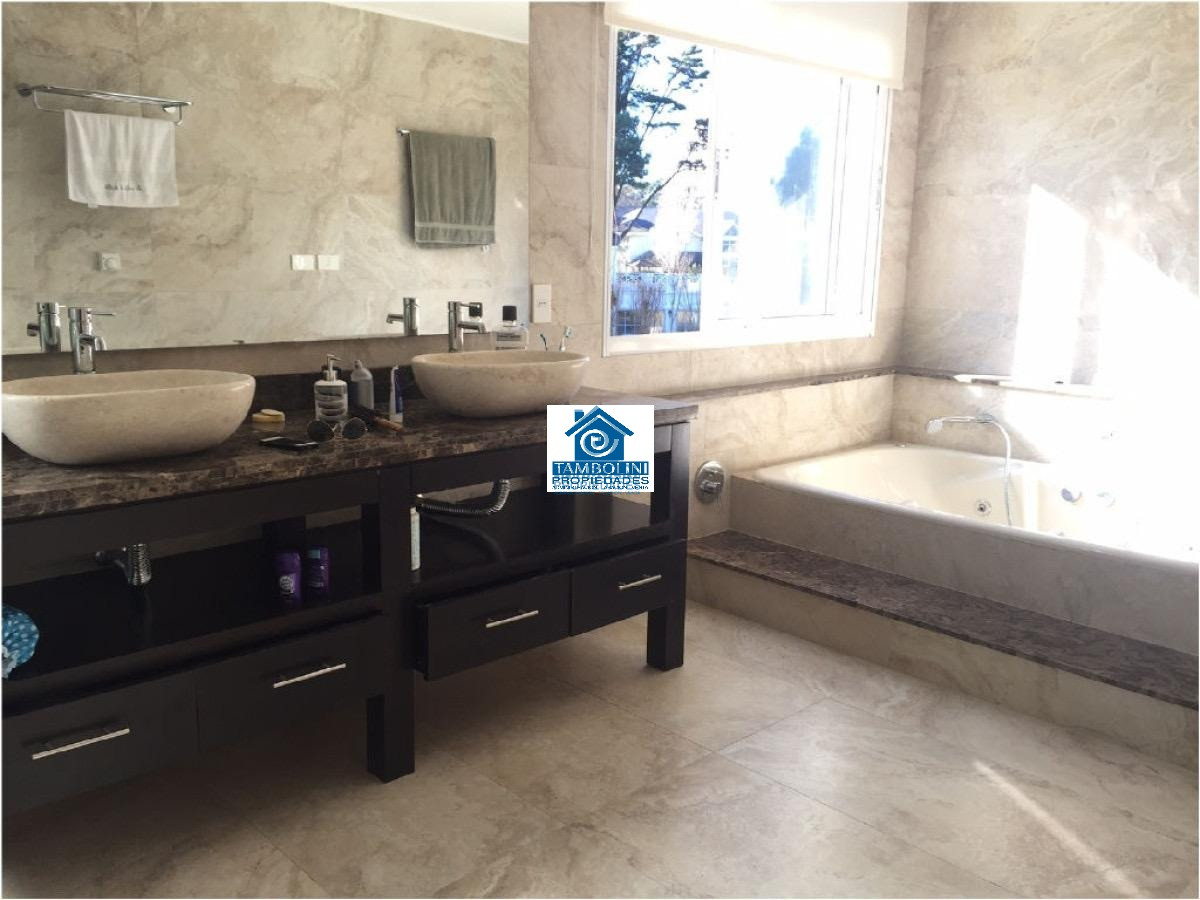 Casa ID.790 - Hermosa Casa Barrio Privado