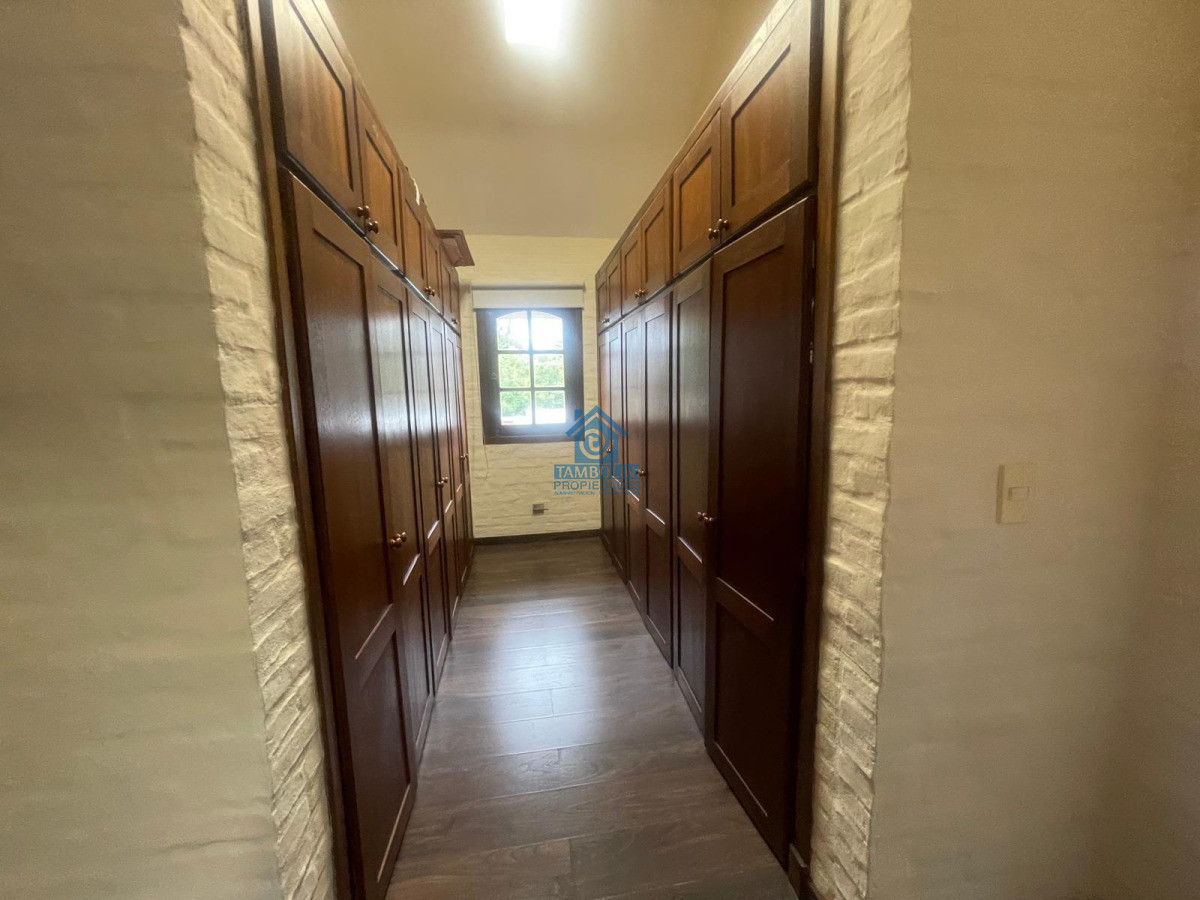 Casa ID.918 - Hermosa Casa en Venta en Zona Priviligiada de Punta del Este 