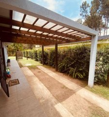 PInares Casa en Venta