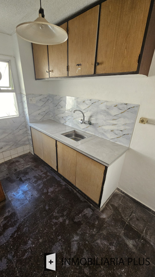 Apartamento ID.1486 - Alquiler de Apartamento de 2 Dormitorios en Buceo a pasos de la Rambla