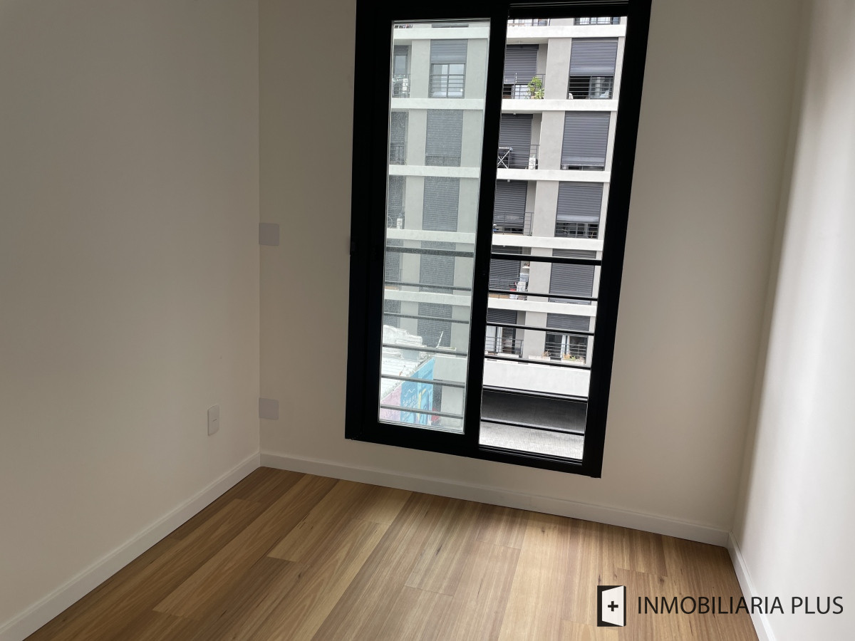 Apartamento ID.1097 - Venta de Apartamento 2 Dormitorios en Tres Cruces a pasos de 18 con Barbacoa, Gym, Cowork y más