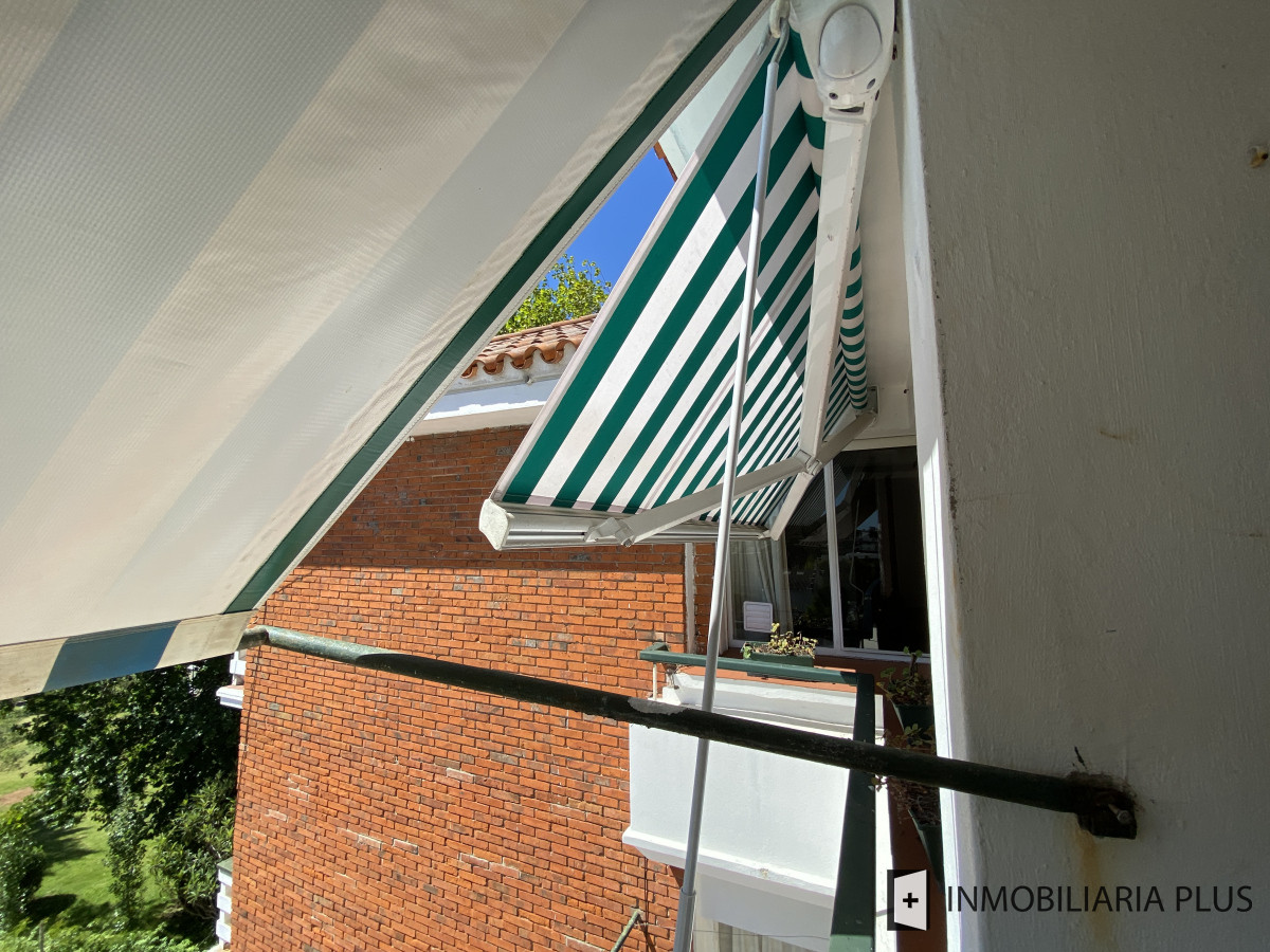 Apartamento ID.1388 - Alquiler de Apartamento de 3 Dormitorios, Garaje y 2 Baños en la península de Punta del Este
