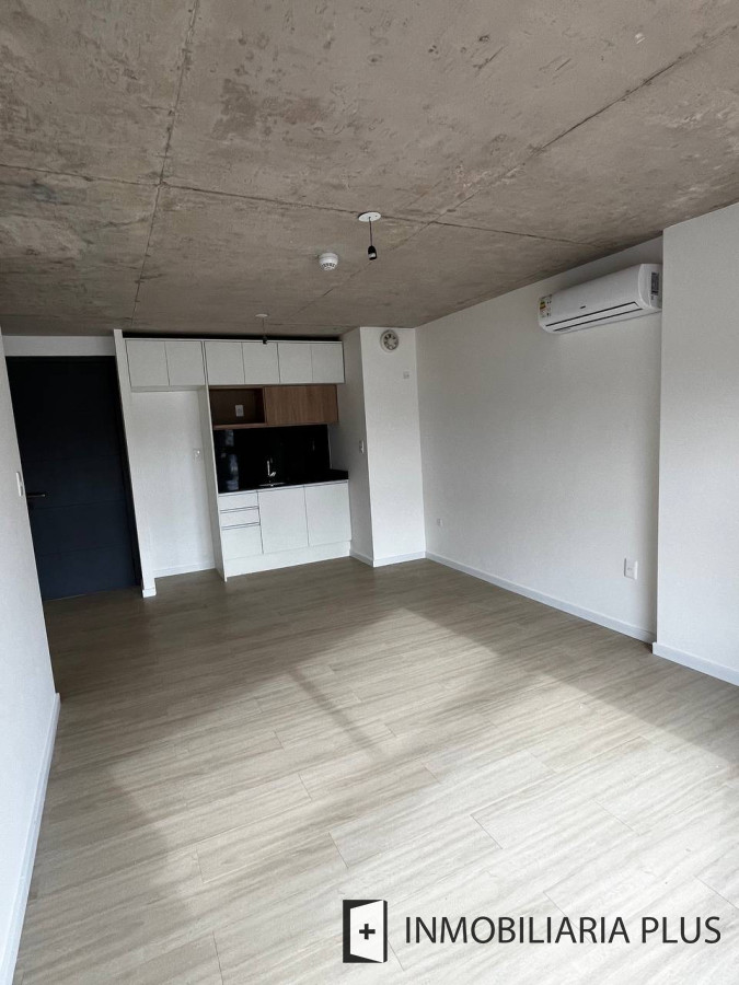 Apartamento ID.1260 - Venta de apartamento en Villa Dolores con 1 Dormitorio, Barbacoa y Garaje a pasos del Shopping y Rivera