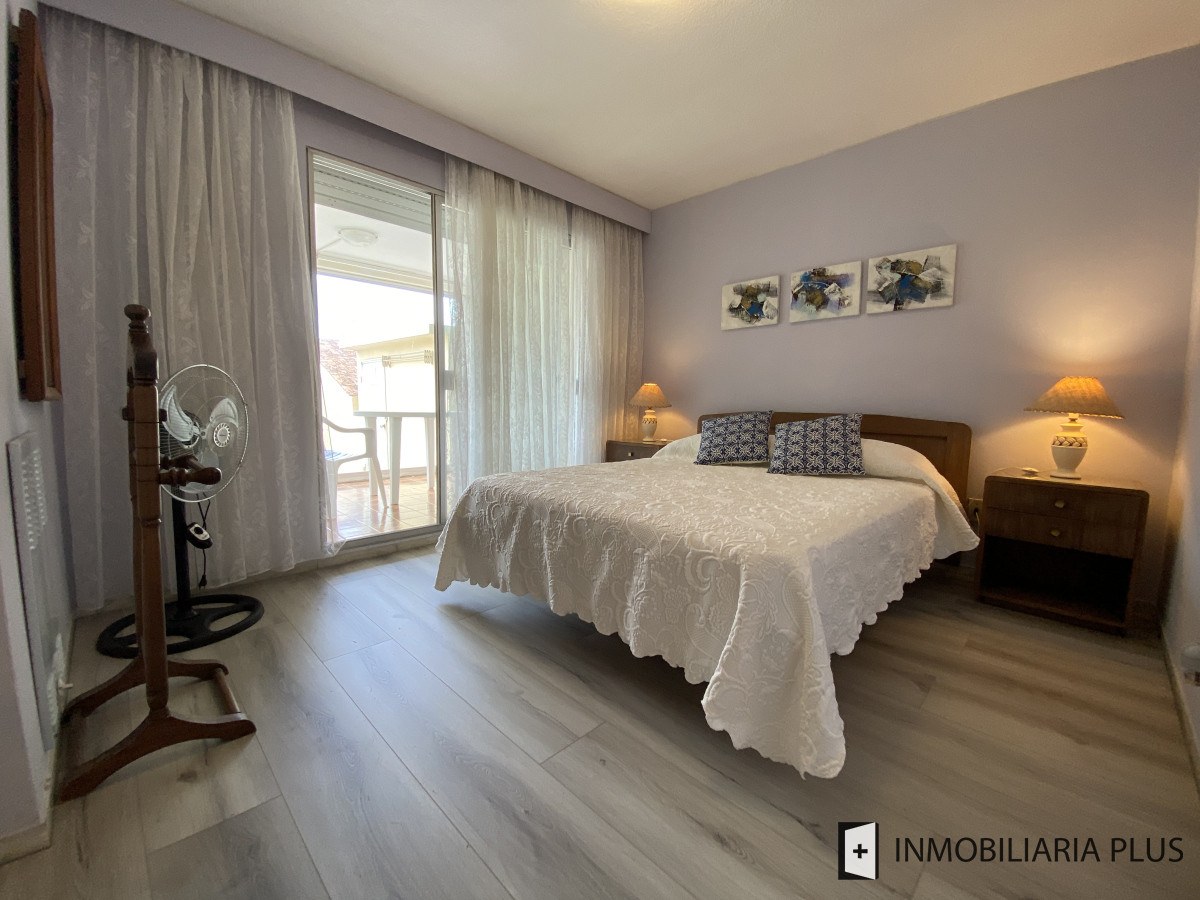 Apartamento ID.962 - Venta de Apartamento de 160 m2 en la Península a 200 MTS del MAR con Garaje, Gym y más en Punta del Este