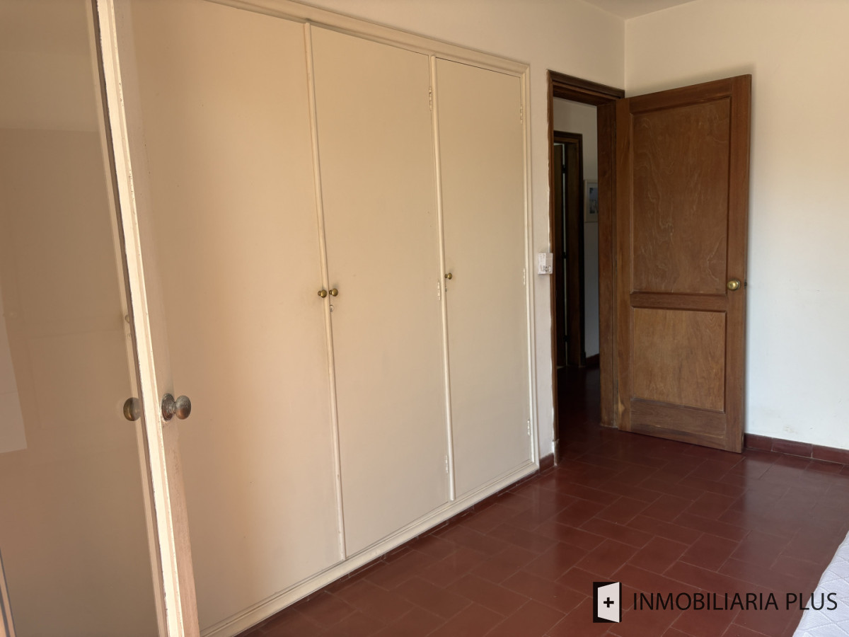Apartamento ID.1410 - Alquiler de Apartamento de 3 Dormitorios 2 Garajes y 2 baños en la Península de Punta del Este