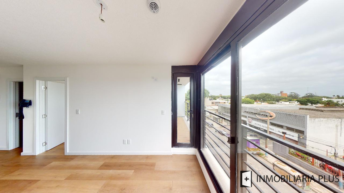 Apartamento ID.1469 - Alquiler de Apartamento de 1 Dormitorio con Garaje, Gym, Barbacoa y más en la La Blanqueada