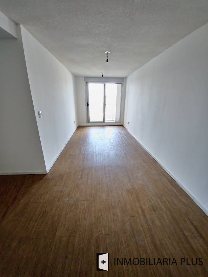 Apartamento ID.1034 - Venta de Apto a estrenar en Larrñaga con servicios barbacoa, vigilancia y más