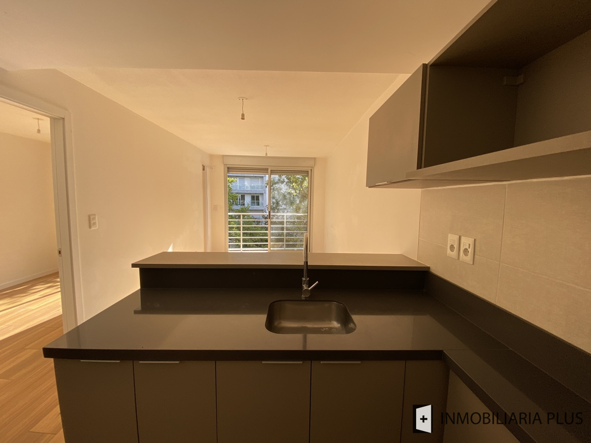 Apartamento ID.1283 - Venta de apartamento en La Blanqueada con barbacoa, gym, juegos infantiles y más en Montevideo