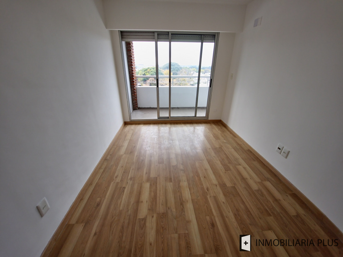 Apartamento ID.1378 - Alquiler de Apartamento de 2 Dormitorios en La Blanqueada de Montevideo