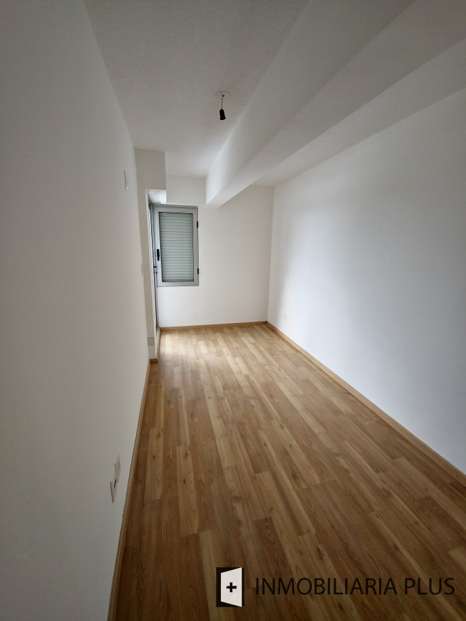 Apartamento ID.1378 - Alquiler de Apartamento de 2 Dormitorios en La Blanqueada de Montevideo