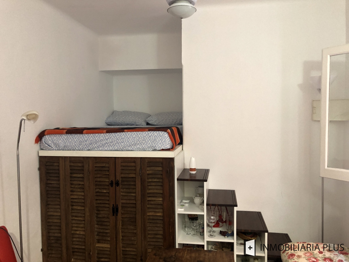 Apartamento ID.1435 - Alquiler de Apartamento de 2 Dormitorios Anual en la Península de Punta del Este