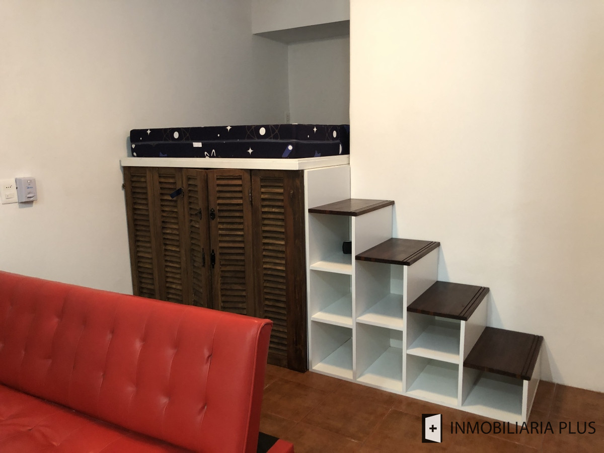 Apartamento ID.1435 - Alquiler de Apartamento de 2 Dormitorios Anual en la Península de Punta del Este
