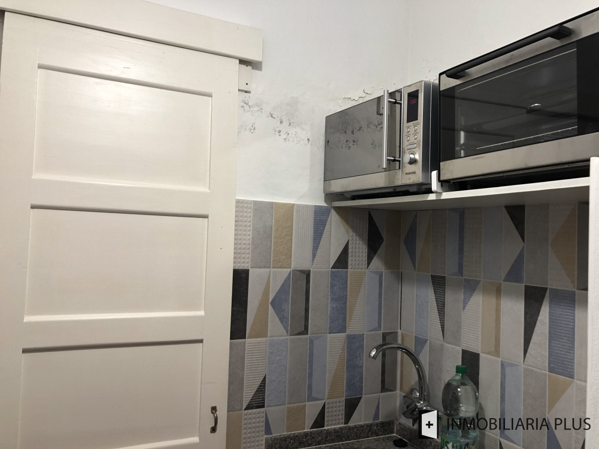 Apartamento ID.1435 - Alquiler de Apartamento de 2 Dormitorios Anual en la Península de Punta del Este