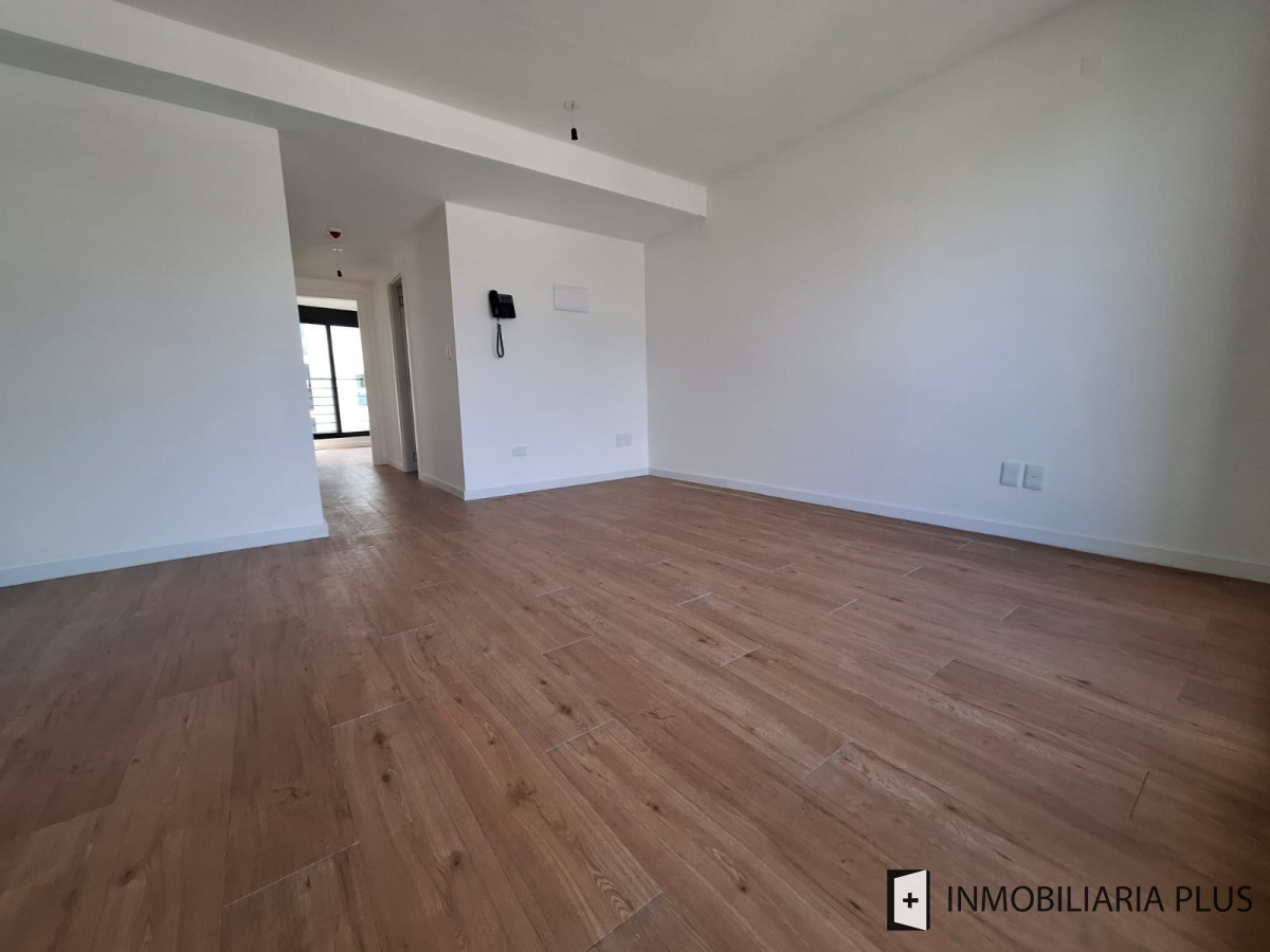 Apartamento ID.1447 - Alquiler de Apartamento de 2 Dormitorios en La Unión de Montevideo con Gym, Barbacoa y más