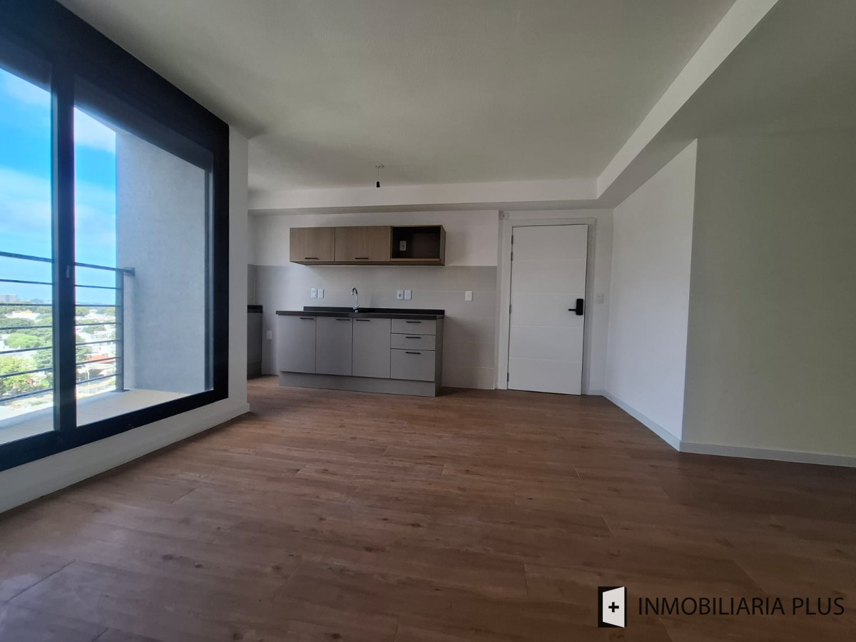 Apartamento ID.1447 - Alquiler de Apartamento de 2 Dormitorios en La Unión de Montevideo con Gym, Barbacoa y más