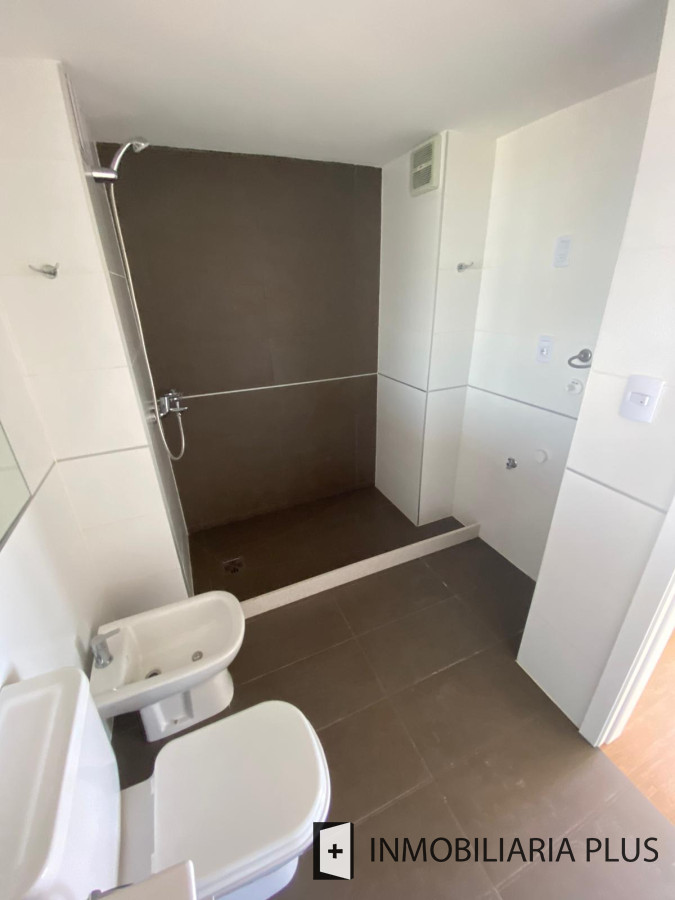 Apartamento ID.1453 - Alquiler de Apartamento de 1 Dormitorio en Tres Cruces con Barbacoa y más Montevideo