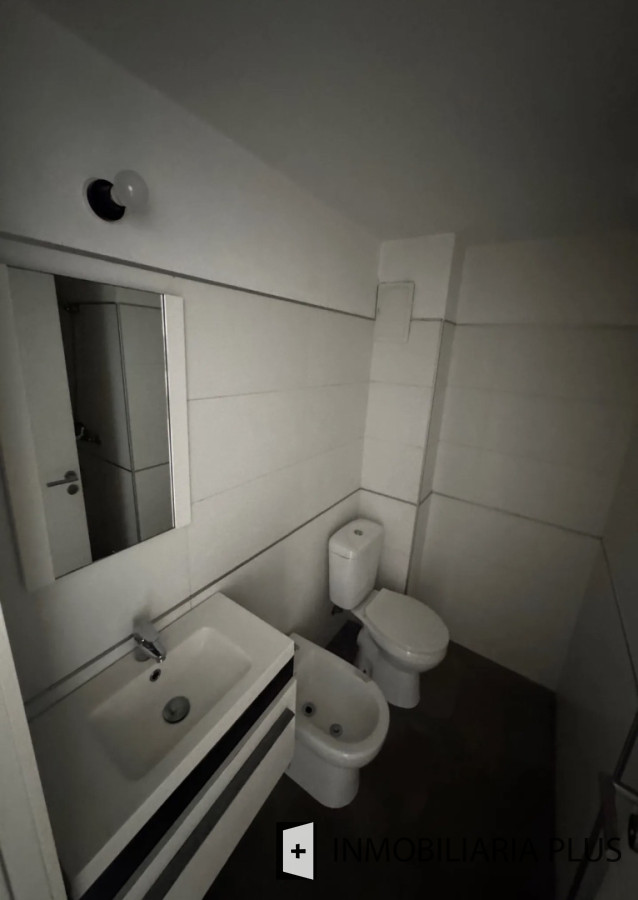 Apartamento ID.1552 - Alquiler de Apartamento en Pocitos con garaje, gym, lavadero y más en Montevideo