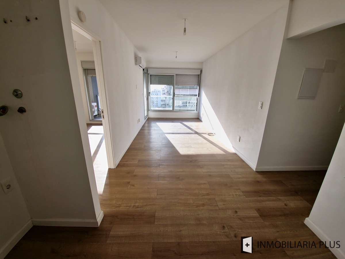 Apartamento ID.1561 - Alquiler de Apartamento de 2 dormitorios en Cordón barbacoa, cowork y más en Montevideo