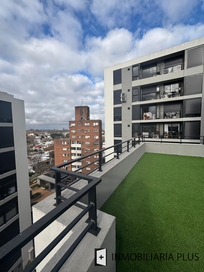 Apartamento ID.1477 - Alquiler de Apartamento de 2 Dormitorios con garaje opcional a pasos de Av. Italia y Propios en Montevideo