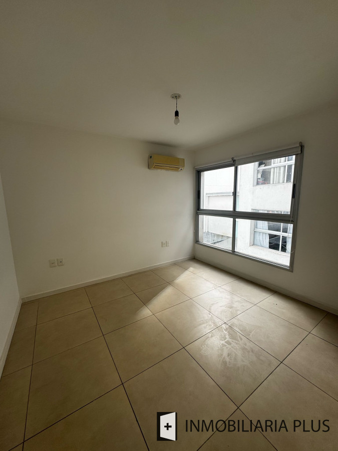 Apartamento ID.1445 - Alquiler de Apartamento de 1 Dormitorio en Pocitos Nuevo a pasos de la Rambla de Montevideo y el Shopping