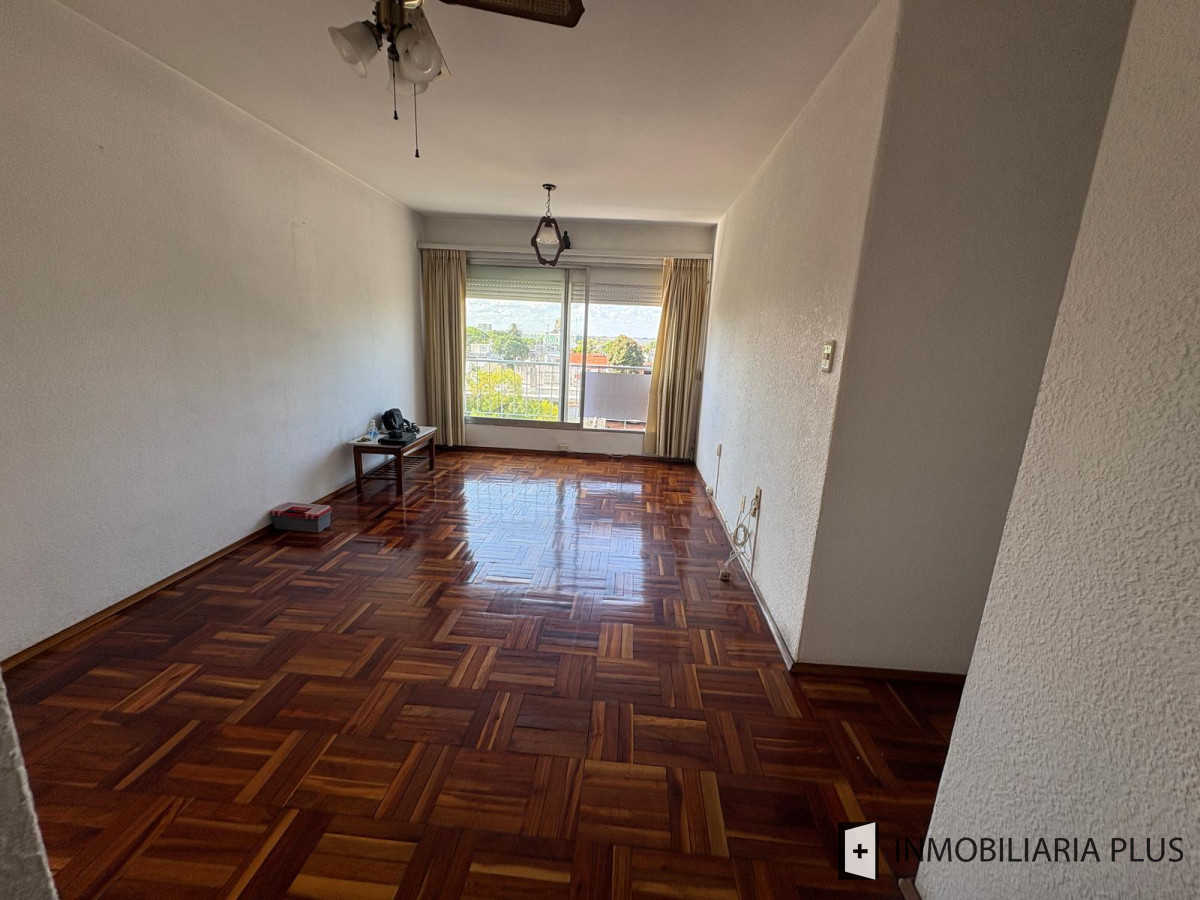 Apartamento ID.1458 - Alquiler de apartamento al frende de dos dormitorios en La blanqueada