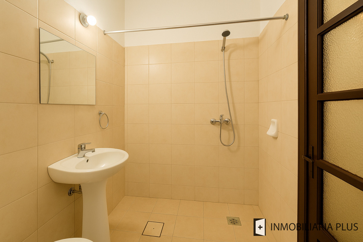 Apartamento ID.1474 - Alquiler de apartamento de 1 Dormitorio Económico en La Blanqueada con bajos gastos