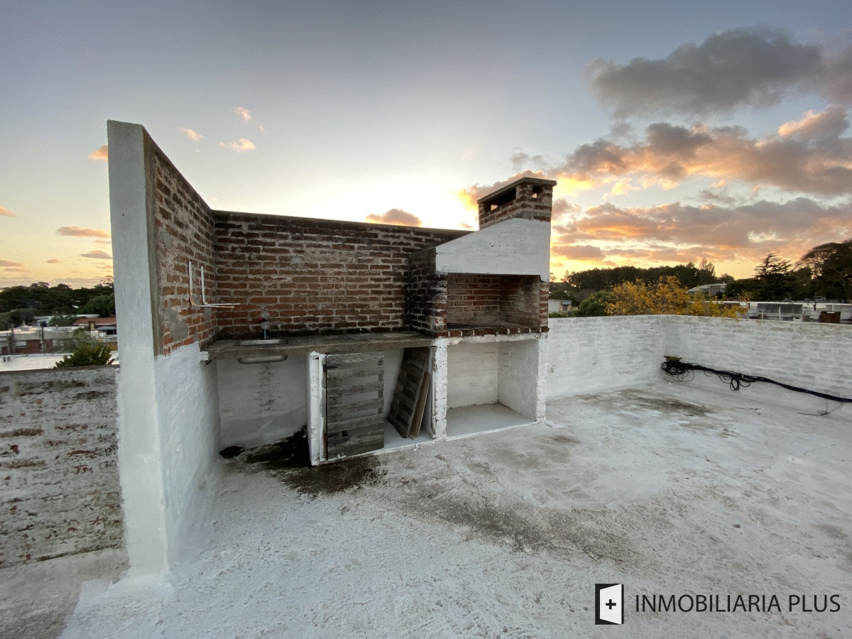 Apartamento ID.1170 - Apartamento en venta de 137m2 con GRAN AZOTEA EXCLUSIVA vista al mar y la ciudad a pasos del Centro de Maldonado