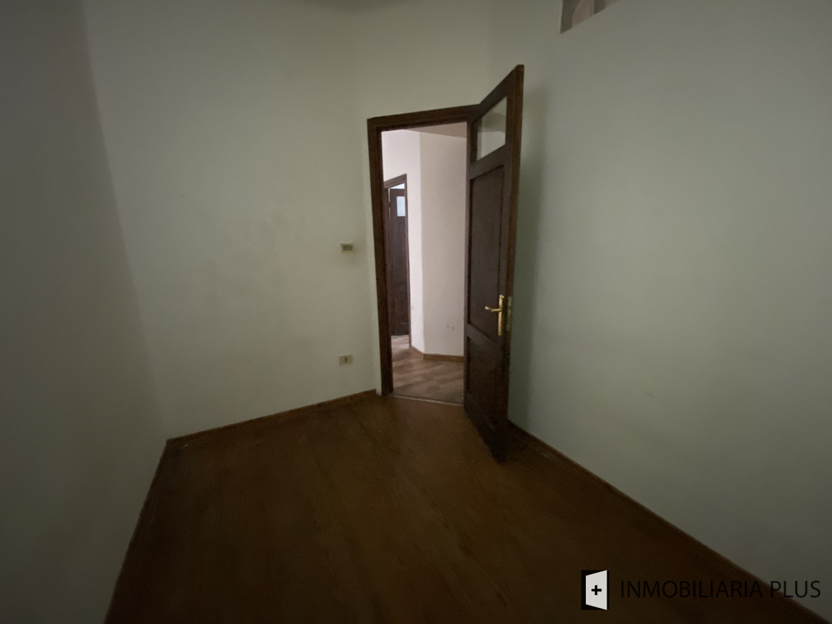Apartamento ID.1135 - Apartamento en Venta reciclado de 2 Dormitorios en la Ciudad Vieja frente al Mercado del Puerto de Montevideo