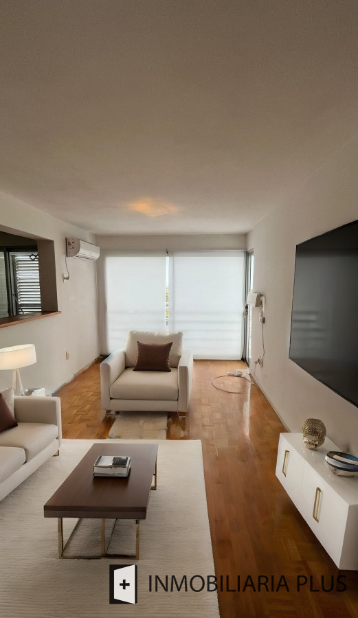 Apartamento ID.1247 - Apartamentos en Venta con 1 Dormitorio en Malvín con barbacoa a pasos de Av Italia y la Rambla