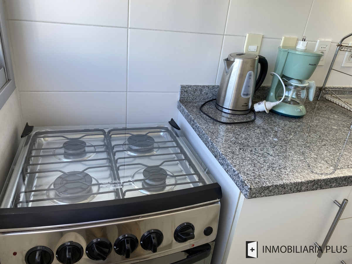 Apartamento ID.1027 - Alquiler de apartamento con piscinas, saunas, en Punta del Este entre los 2 Shopping a 2 minutos de la playa