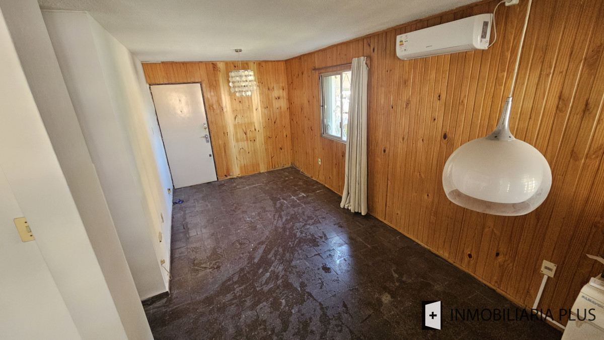 Apartamento ID.1486 - Alquiler de Apartamento de 2 Dormitorios en Buceo a pasos de la Rambla