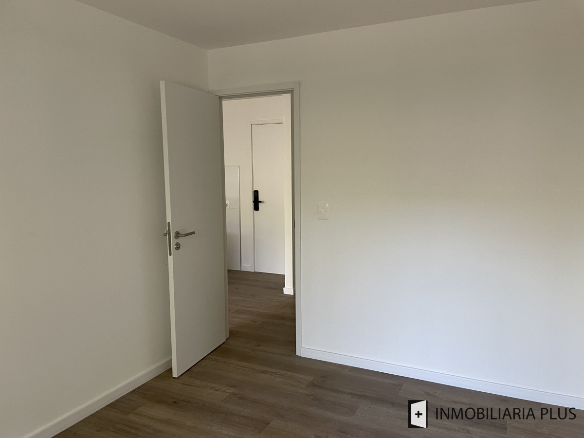 Apartamento ID.942 - Apartamento en Alquiler de 1 Dormitorio en 3 Cruces con barbacoa, gym, play room y más