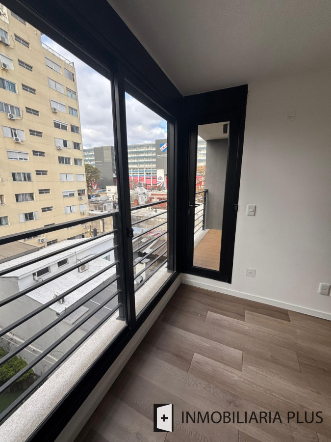 Apartamento ID.1510 - Alquiler de Apartamento de 2 dormitorios con garaje en La Blanqueada Montevideo