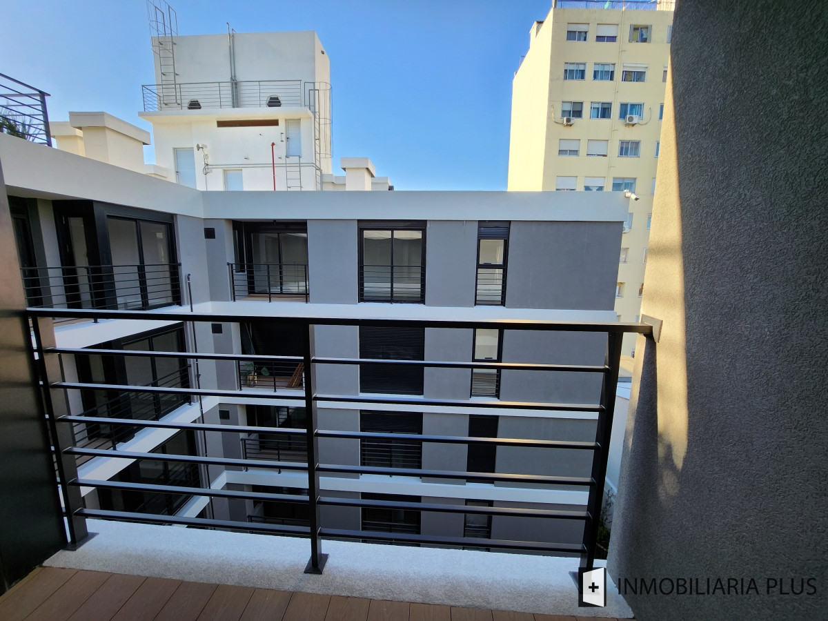 Apartamento ID.380 - Venta de Apartamento 2 Dormitorios en La Blanqueada C834-205BP