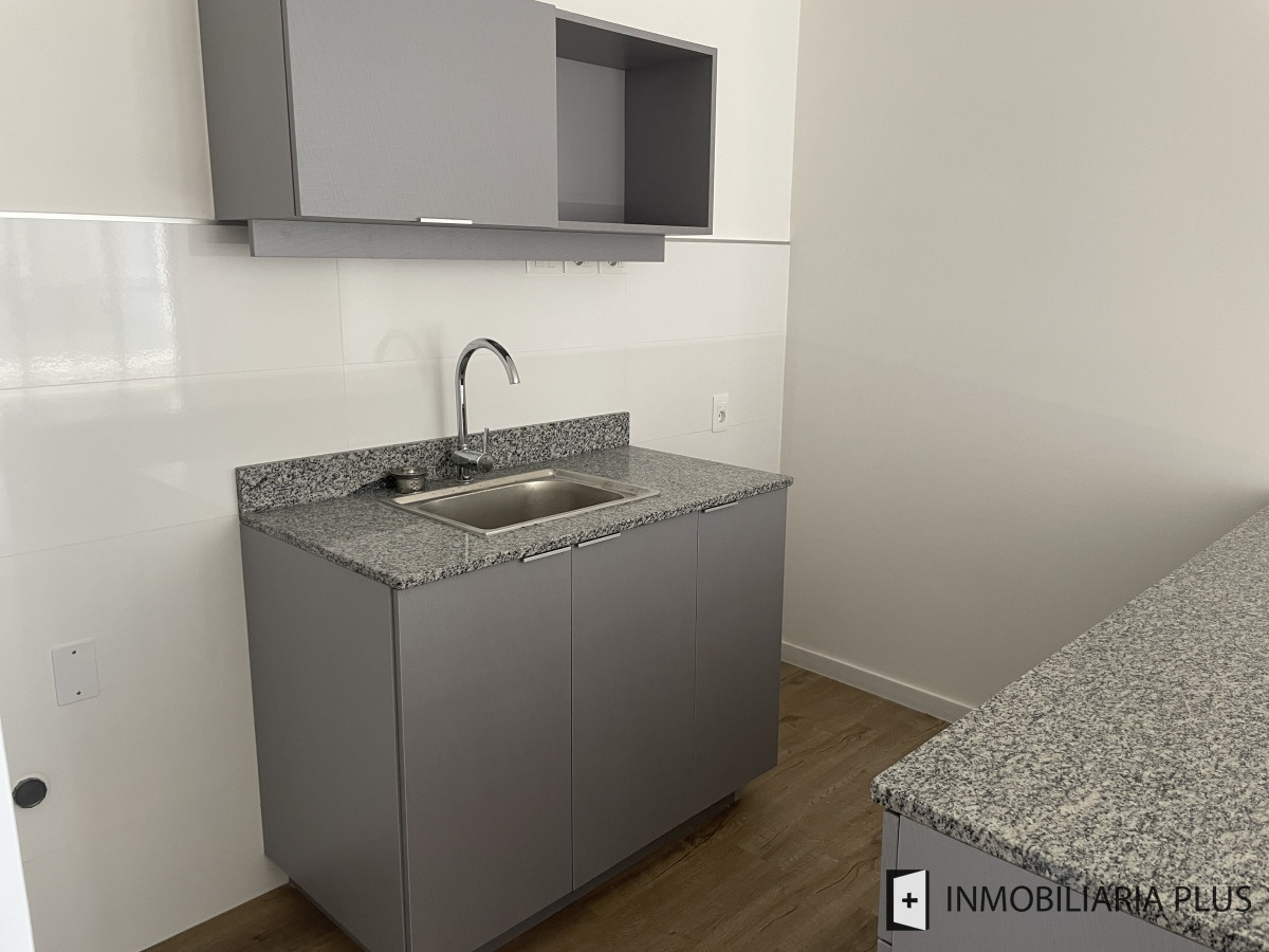 Apartamento ID.957 - Alquiler de apartamento en Tres Cruces 1 Dormitorio con Garaje, Gym, Barbacoas, Parrilleros, Canchas, Cowork y más Amenities