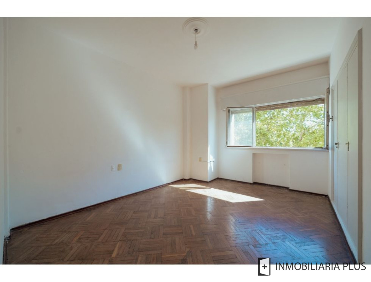 Apartamento ID.1576 - Venta apartamento de 3 dormitorios con 97m2 con garaje en Cordón a pasos de Av. 18