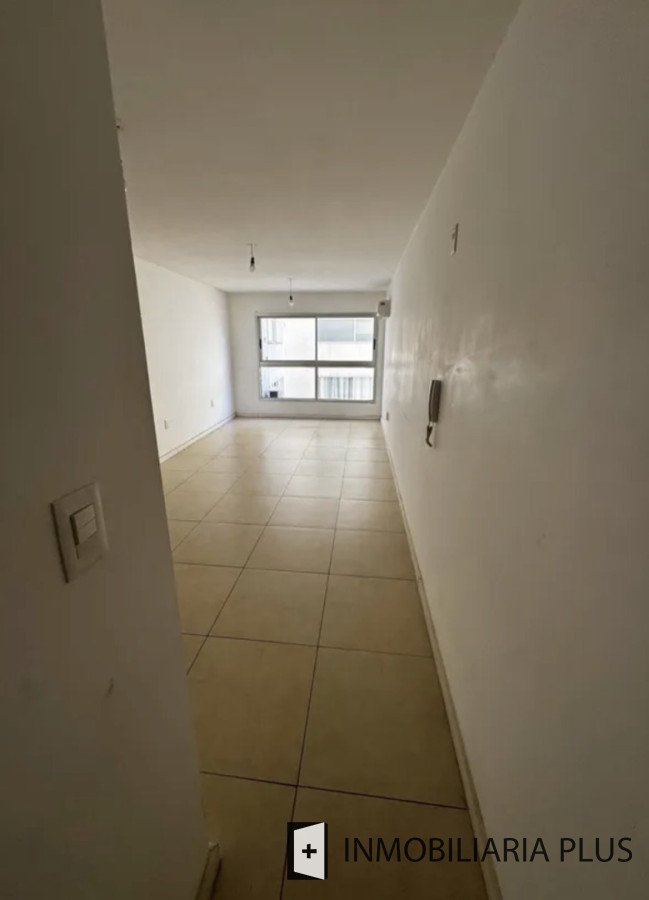 Apartamento ID.1523 - Alquiler de Apartamento en La Mondiola con Lavadero y más