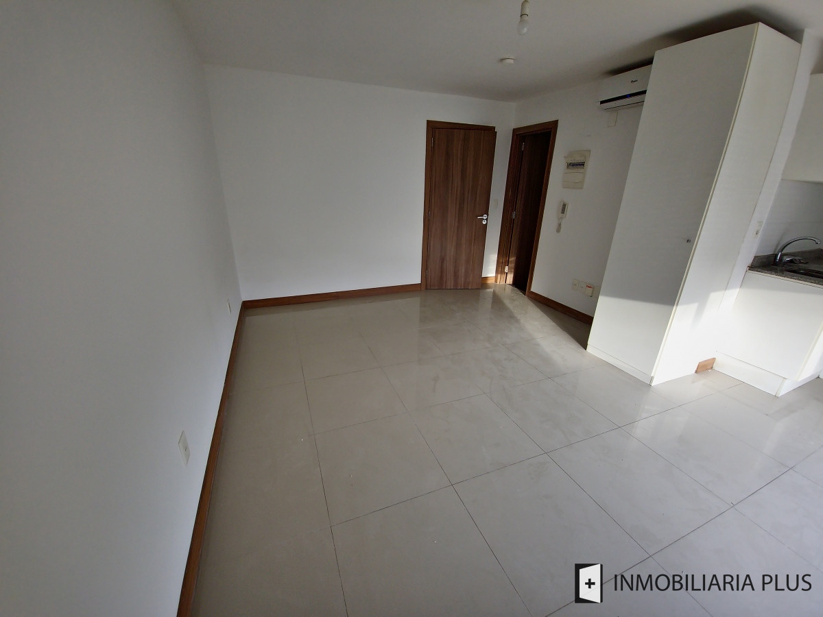 Apartamento ID.734 - Apartamento en Montevideo, Centro Montevideo