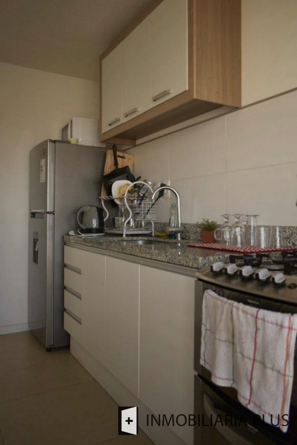 Apartamento ID.852 - Alquiler Apartamento en Parque Batlle con 3 dormitorios Cochera, Terraza Lavadero, Parrillero y Más