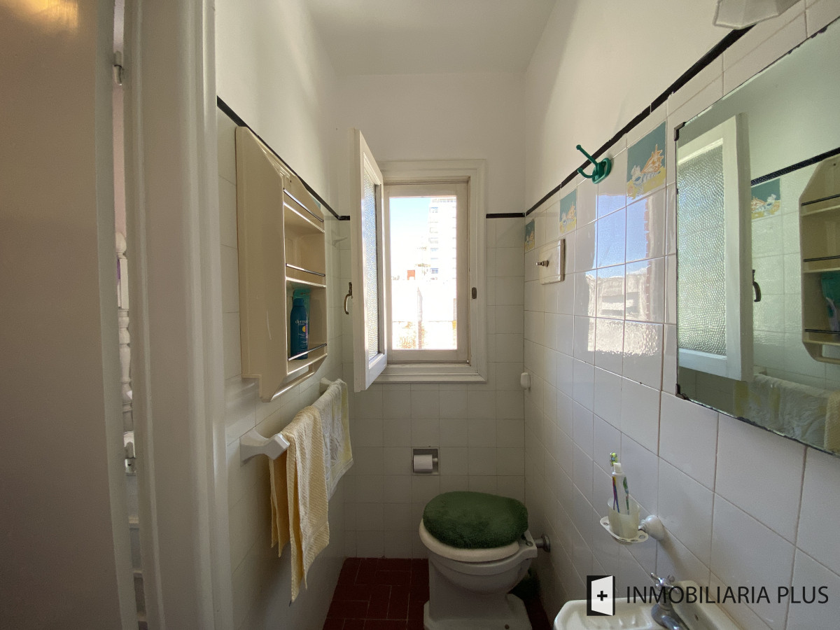 Apartamento ID.1388 - Alquiler de Apartamento de 3 Dormitorios, Garaje y 2 Baños en la península de Punta del Este