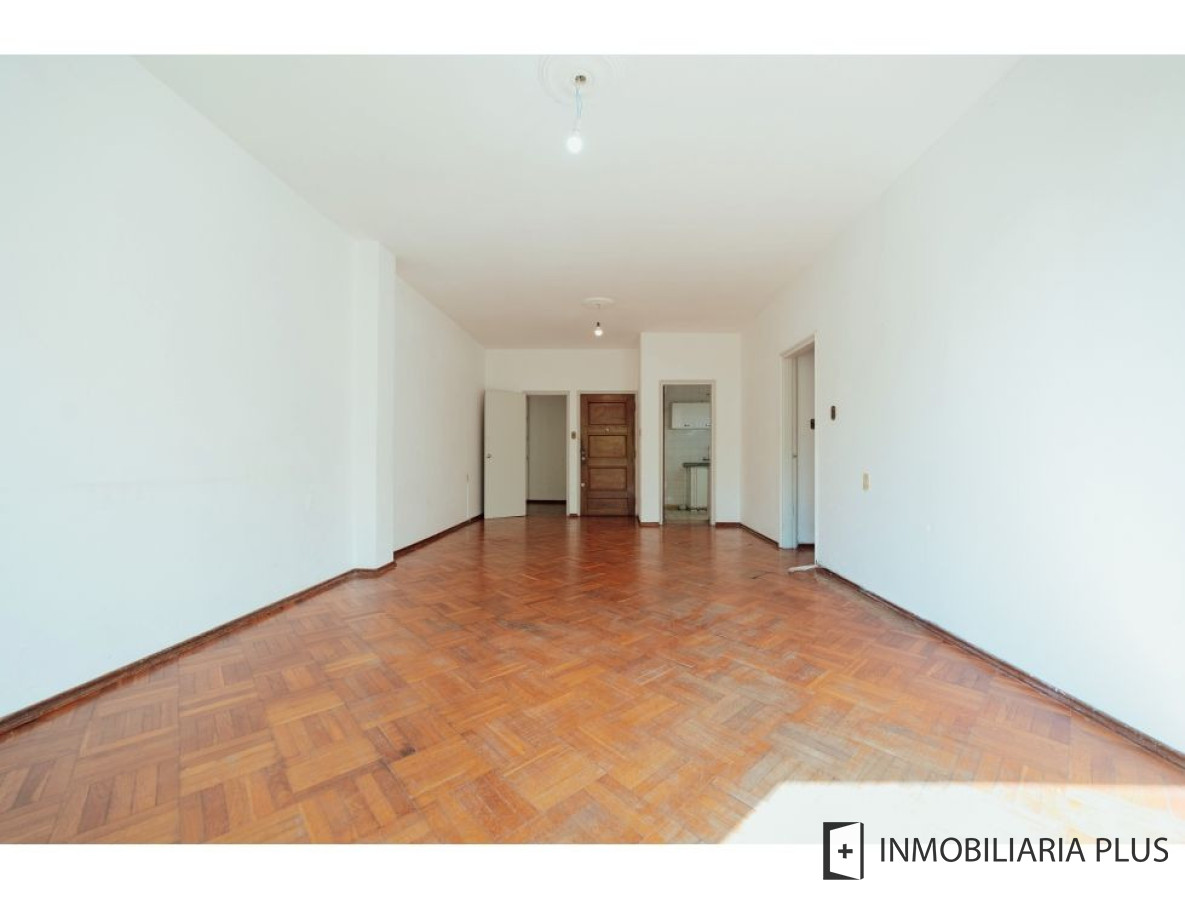 Apartamento ID.1576 - Venta apartamento de 3 dormitorios con 97m2 con garaje en Cordón a pasos de Av. 18
