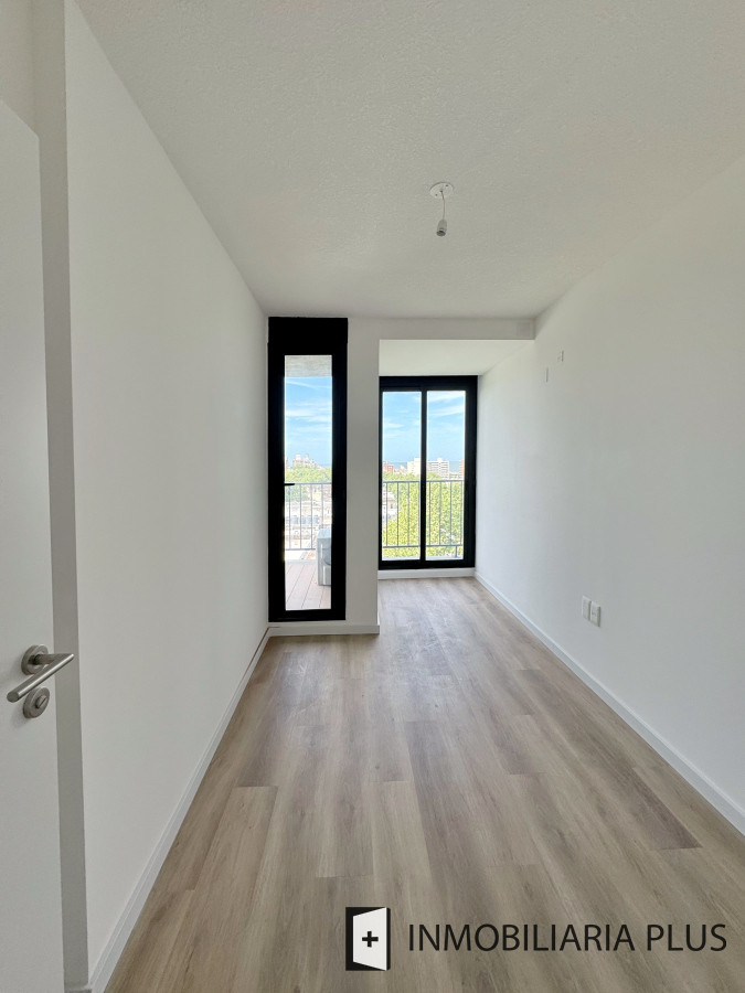 Apartamento ID.1452 - Alquiler de Apartamento de 2 Dormitorios con Garaje, Barbacoa, Gym y más en Parque Rodó de Montevideo