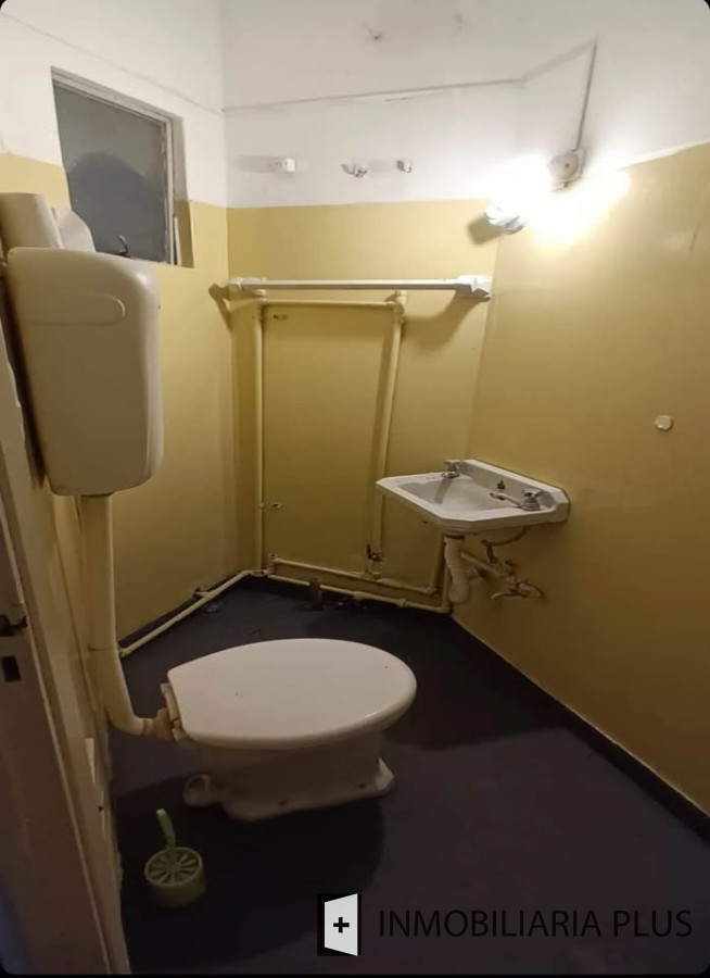 Apartamento ID.1563 - Venta de Apartamento 150 m2 con 4 Dormitorios 2 Baños en el barrio cordón de Montevideo