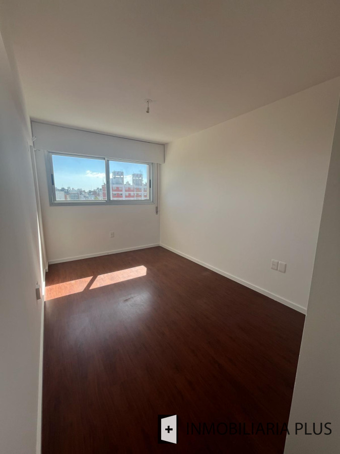 Apartamento ID.1098 - Alquiler de Apartamento de 2 dormitorios con garaje en Cordón Sur